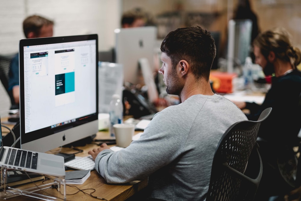 3 Reasons Why Your Business Should Use a Professional Creative Design Agency